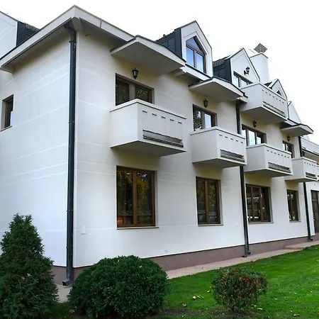 호텔 Kovilovo